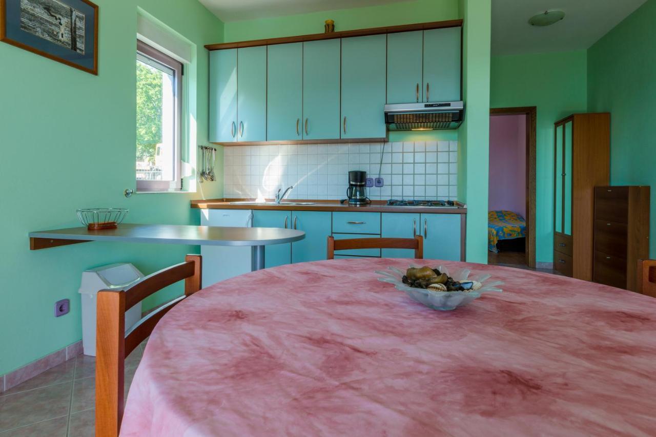 Apartmani Rino Dramalj Eksteriør billede